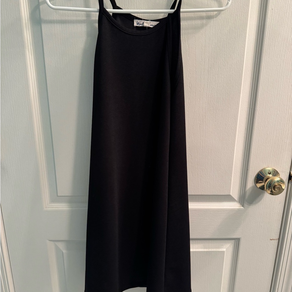 Black Sleeveless Dress